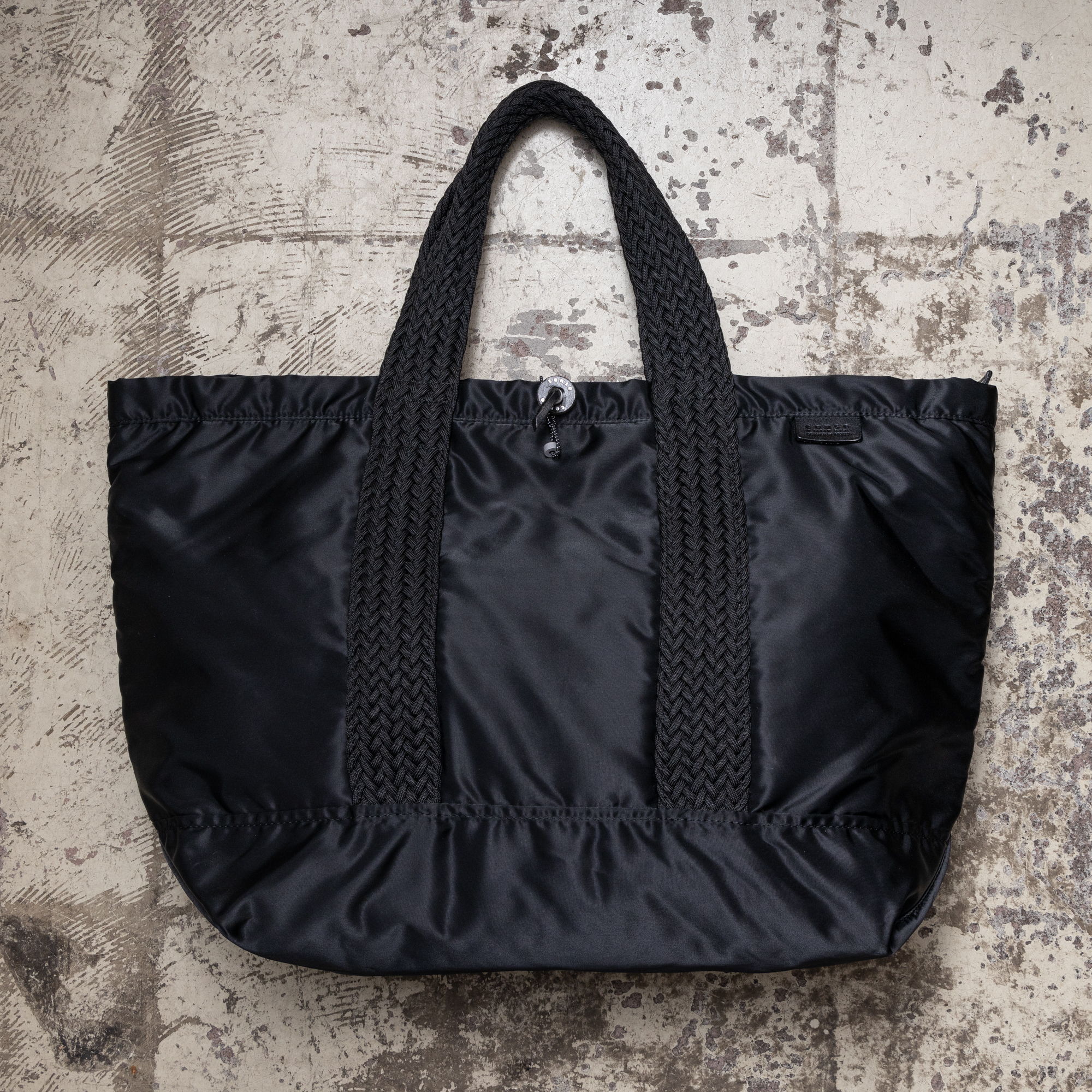 BALCONY TOTE-XL BLACK